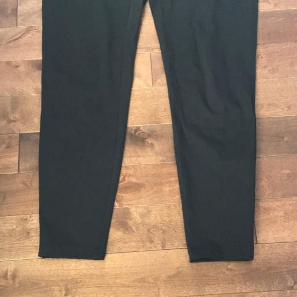 Lululemon Drop Pant- Black- Size 4 - Picture 7 of 13